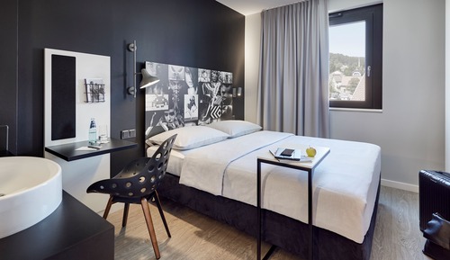 Chambre Standard, 1 grand lit