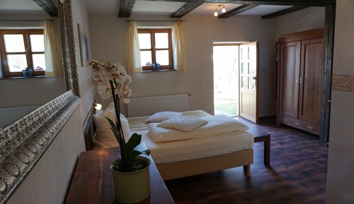 Chambre Simple Confort, 1 grand lit