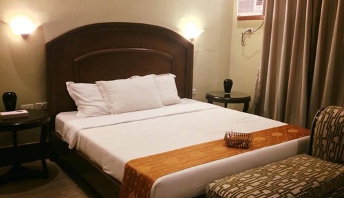 Suite (Ambassador)