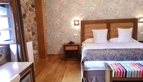 Suite Standard, accessible aux personnes à mobilité réduite, salle de bains privée
