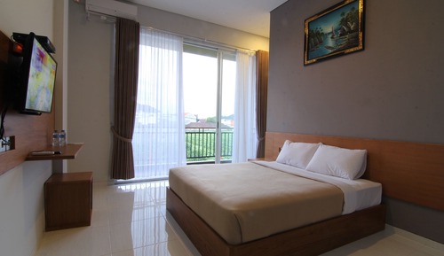 Chambre Supérieure, vue colline