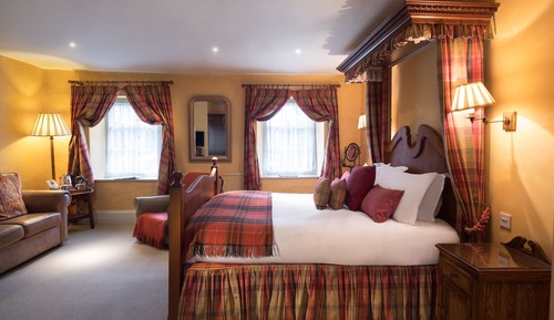 Chambre Double (The Village Room)