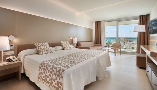 Chambre Junior, terrasse, vue mer