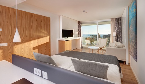 Suite Junior, terrasse, vue piscine
