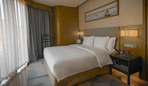 Suite, 1 chambre, vue lac (Crowne)