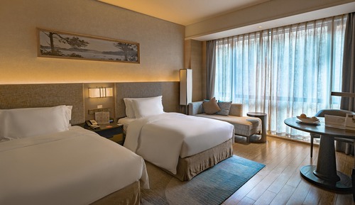 Chambre Premium, 2 lits doubles, balcon, vue lac