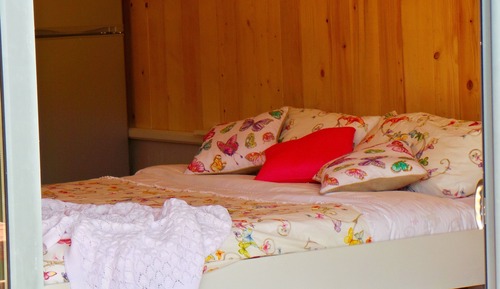 Cabane, salle de bains privée, vue lac (Les Songes de Steph)