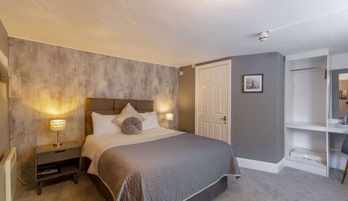 Chambre Double Standard, 1 lit double
