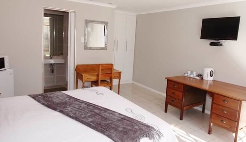 Chambre Standard, 1 chambre (Twin or King with shower)