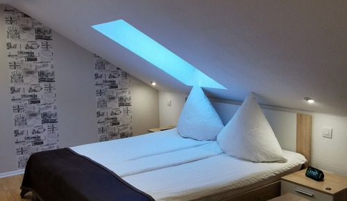 Appart'hôtel Luxe, salle de bains attenante, vue jardin