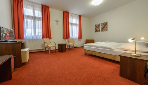 Chambre Double Standard, accessible aux personnes à mobilité réduite