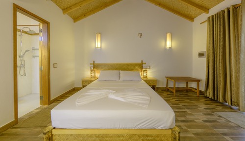 Chambre Supérieure, 1 lit double, accessible aux personnes à mobilité réduite