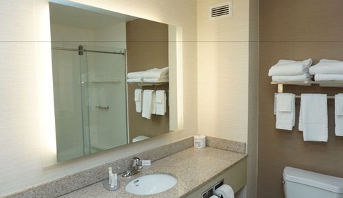 Chambre, 1 très grand lit, non-fumeurs (Hearing Accessible)