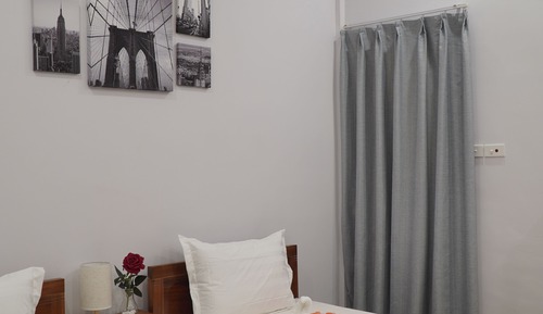 Chambre Double Deluxe, 1 grand lit, salle de bains attenante