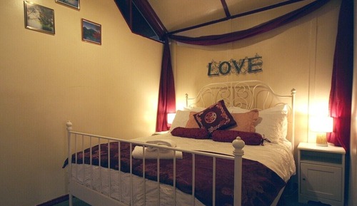 Cottage Romantique, cheminée (Hush Cottage)