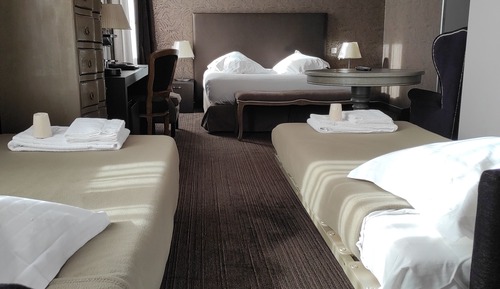 Chambre Familiale