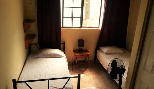 Chambre Double, 2 lits une place