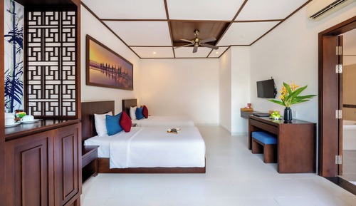 Chambre Supérieure avec lits jumeaux, vue jardin