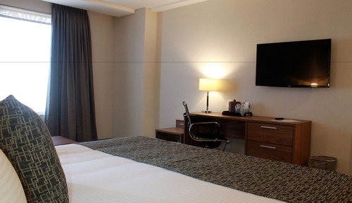 Chambre Standard, 1 très grand lit, fumeurs