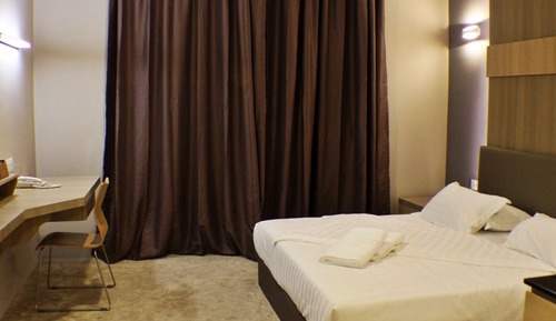 Chambre Deluxe, 1 très grand lit