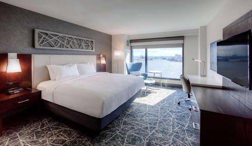 Chambre, 1 très grand lit, non-fumeurs, vue fleuve