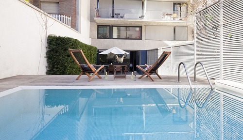 Appartement Duplex Affaires, 3 chambres, piscine privée, rez-de-chaussée