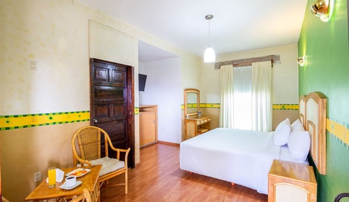 Chambre Confort, 1 très grand lit