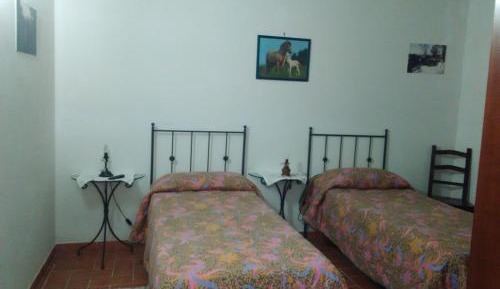 Twin Room with Private Bathroom