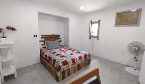 Double Room with Shared Bathroom
