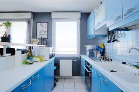 7th Arrondissement Appartement | T2 Gerland - prox. Gares - parking gratuit inclus