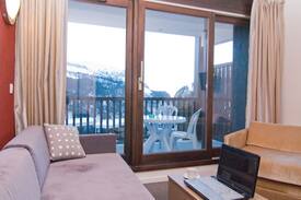 Flaine Appartement | Appart moderne, accès direct aux pistes de ski et jacuzzi sur place