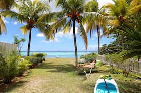 Trou aux Biches Villa | Turquoise Villa, Beach House "PIEDS DANS L EAU"