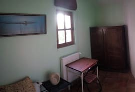 Gennes-Val-de-Loire Maison | Chambre 1 personne dans un lieu naturel préservé.