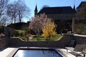 Viroinval Maison | Gîte avec piscine "Le repos des sorcières"