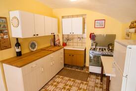 Ofena Maison | Local Abruzzo Gran Sasso Life in Ofena, Italy!