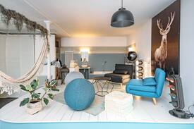 Quartier de la Folie-Mericourt Appartement | Grand Loft Atelier : réunion événement production