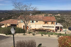 Baudinard-sur-Verdon Appartement | Gîtes et restaurant Le Chardon 2