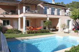 Valbonne Cabine | 3p, 6 pers., dans villa avec piscine à Valbonne