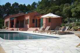 Entrecasteaux Villa | Stylish Villa in Provence, France