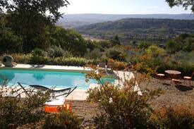 Gordes Maison | MIREIO ,le charme provencal