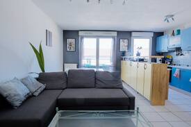 7th Arrondissement Appartement | T2 Gerland - prox. Gares - parking gratuit inclus