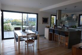 Liffre Maison | Maison avec piscine, proximité sites touristiques