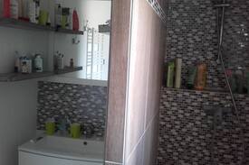 Marguerittes Maison | chambre coquette.ideal CFA.