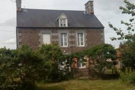 Ducey-les-Cheris Lit Et Petit-Déjeuner | chambre de la Prunelière