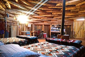 Monument Valley Maison | Rose Hogan at MonetValley