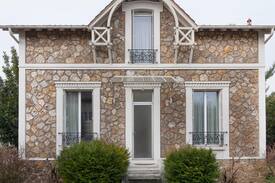 Le Pecq Maison | Beautiful apartment in a house