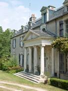 Mondion Maison | House at the Chateau of Mondion