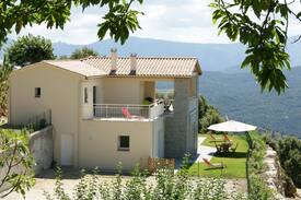 Serra-di-Scopamene Villa | Appartement 1er étage ☆☆☆ meublé de tourisme