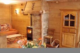 Chateauneuf-Val-Saint-Donat Villa | Magnifique appartement dans chalet