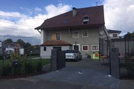 Cessy Maison | Cessy : maison avec vue sur le Mont Blanc